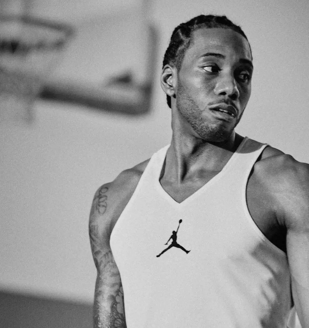 21世纪五大联赛外场球员出场时间榜：C罗、拉莫斯、梅西前3（21世纪五大联赛外场出场时长排名：C罗、拉莫斯、梅西位居前三）