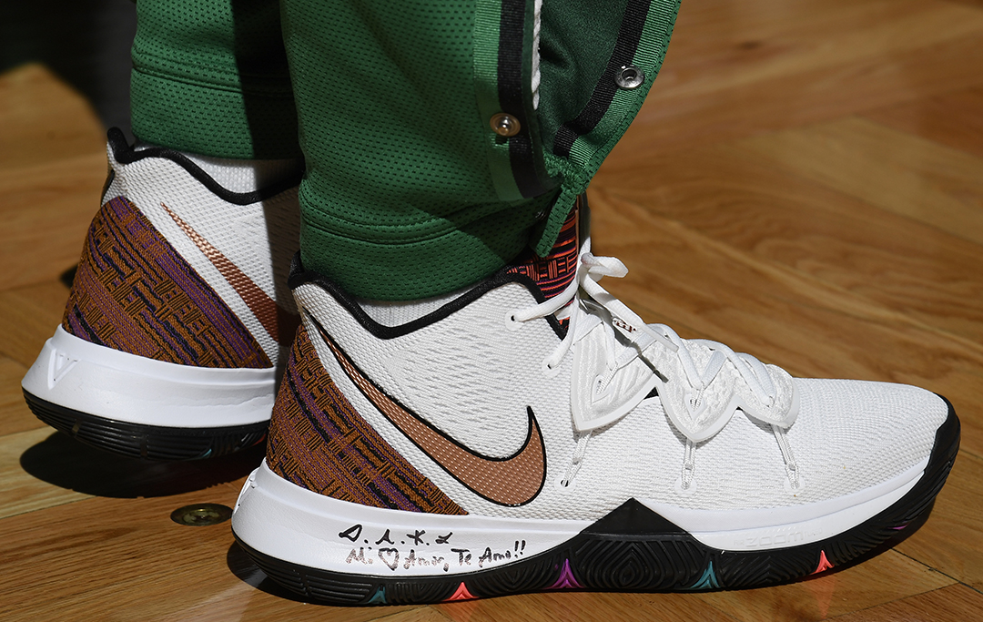 中超球队阵容分析：武汉三镇近期变化,（中超观察：武汉三镇阵容近况解析）