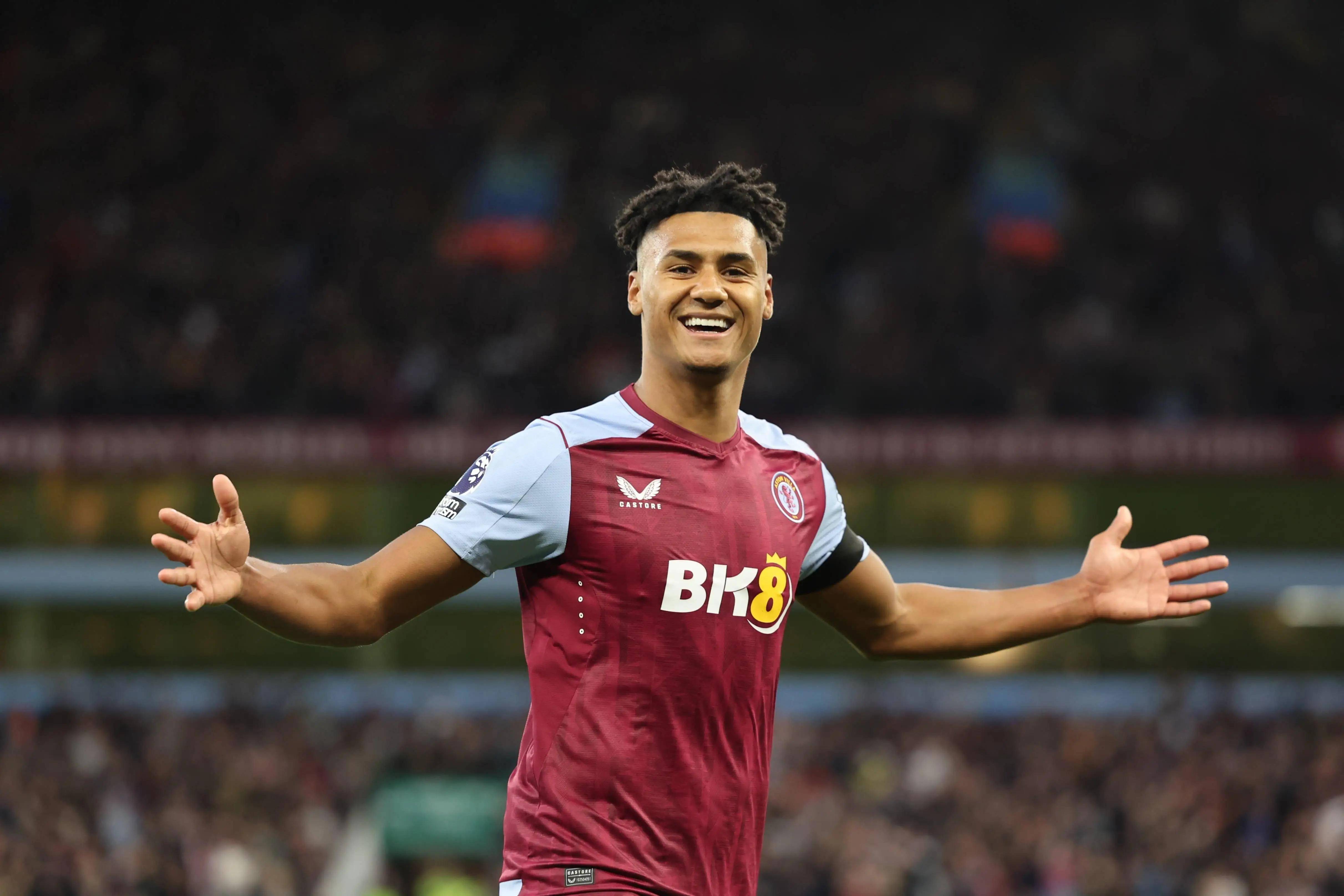 恩比德、马克西、乔治同时出场时76人0胜3负，没乔治5胜2负（76人三巨头同场0胜3负，乔治缺阵时反倒5胜2负）