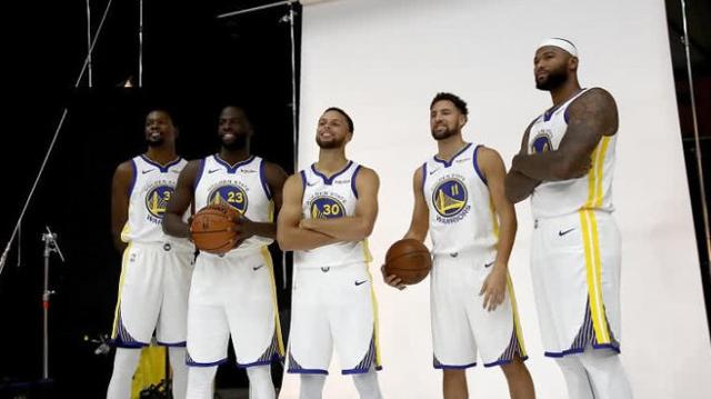 切利克：为罗马效力非常开心；续约？会等到合适的时间再谈（切利克：在罗马踢球很开心，续约将择机再谈）