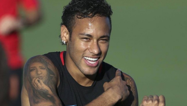 尤文官方：加蒂已接受部分半月板切除手术，球员开始康复计划（尤文官方通报：加蒂完成半月板部分切除手术，已启动康复进程）