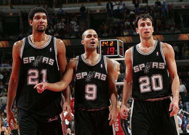 《卫报》评年度百大球星：登贝莱居首，梅西第34，C罗51（《卫报》年度百大球员榜：登贝莱登顶，梅西第34，C罗第51）