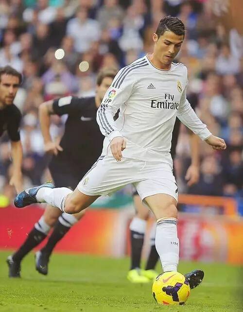 曼联拉什福德破门助球队获胜（拉什福德进球助曼联取胜）