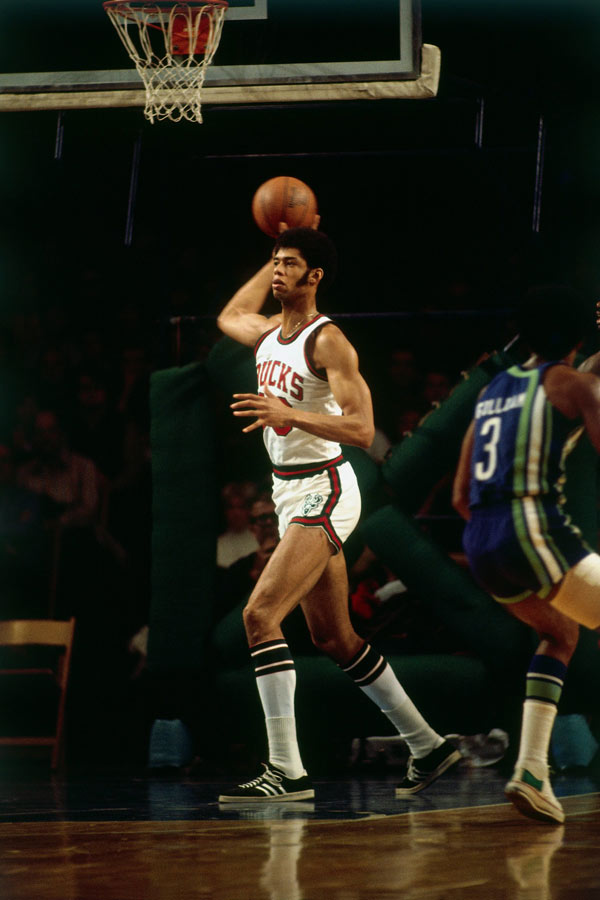 迪马：罗韦拉耻骨炎保守治疗未达预期，若手术将缺席40-45天（迪马：罗韦拉耻骨炎保守疗法未达效果，若接受手术将缺阵40-45天）