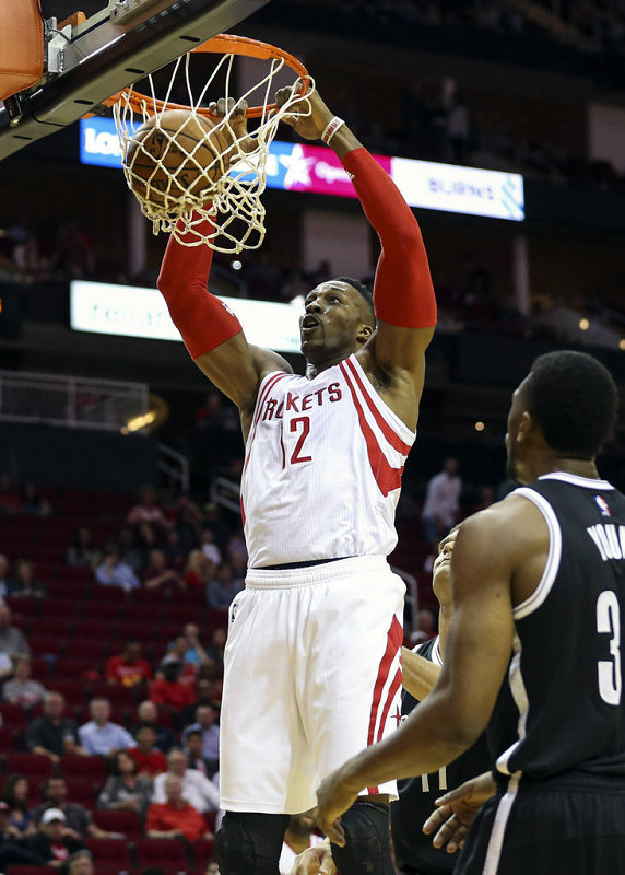 超越字母哥，独占鳌头（力压字母哥，稳坐榜首）